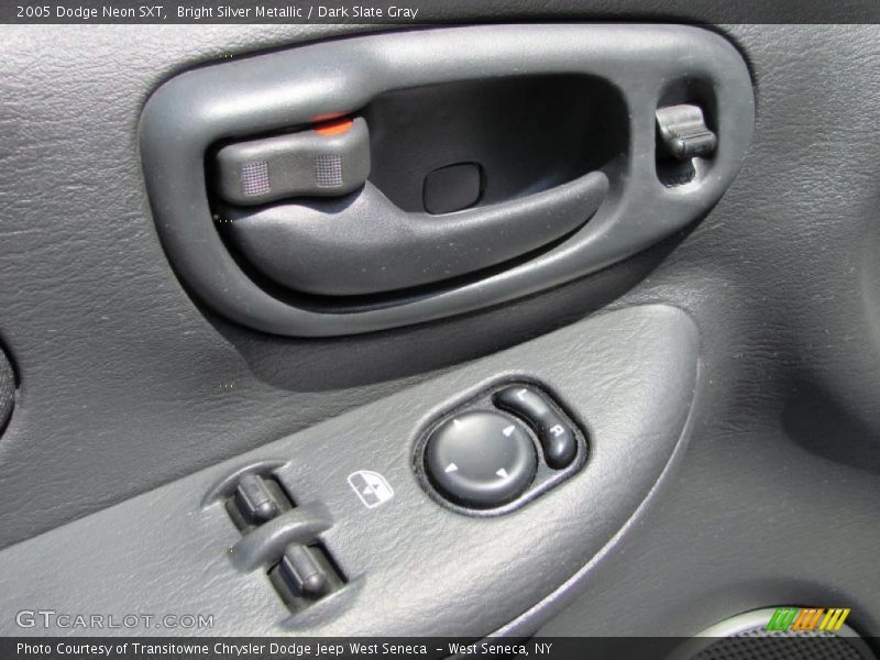 Bright Silver Metallic / Dark Slate Gray 2005 Dodge Neon SXT