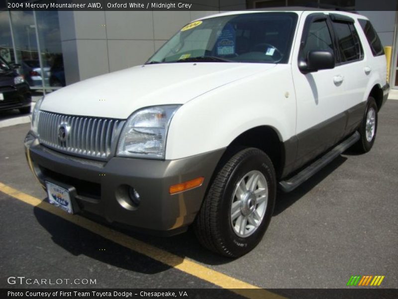 Oxford White / Midnight Grey 2004 Mercury Mountaineer AWD