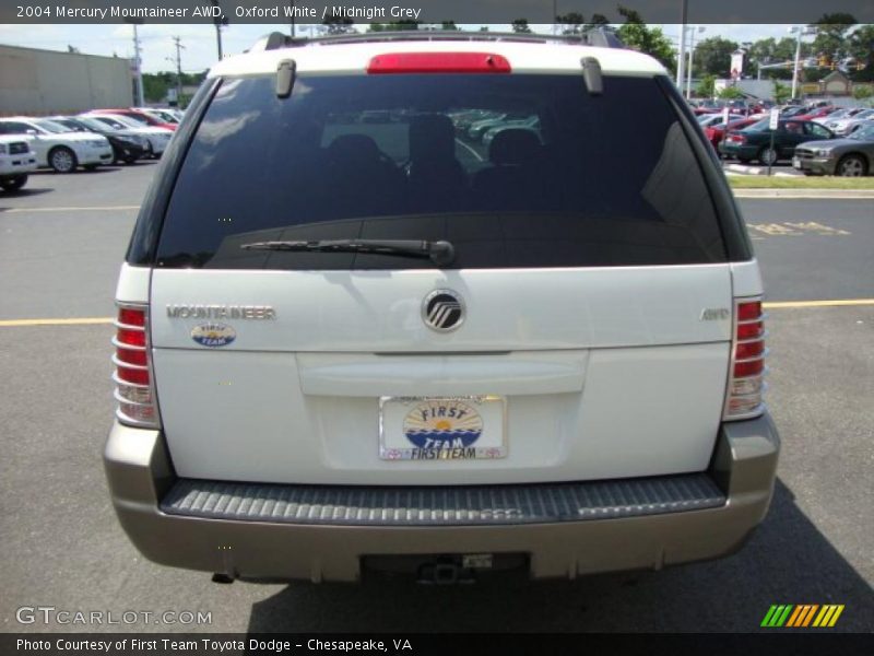 Oxford White / Midnight Grey 2004 Mercury Mountaineer AWD