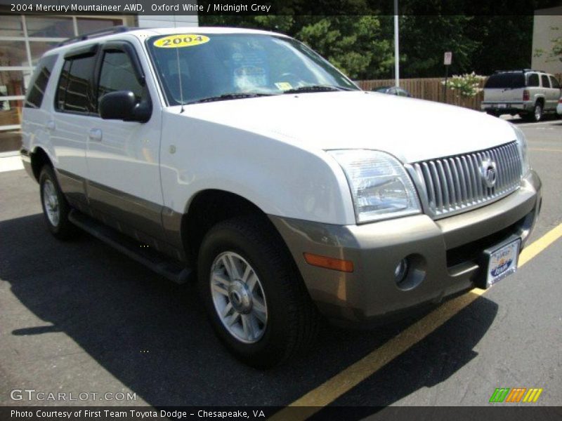 Oxford White / Midnight Grey 2004 Mercury Mountaineer AWD