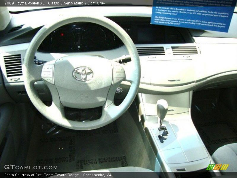 Classic Silver Metallic / Light Gray 2009 Toyota Avalon XL