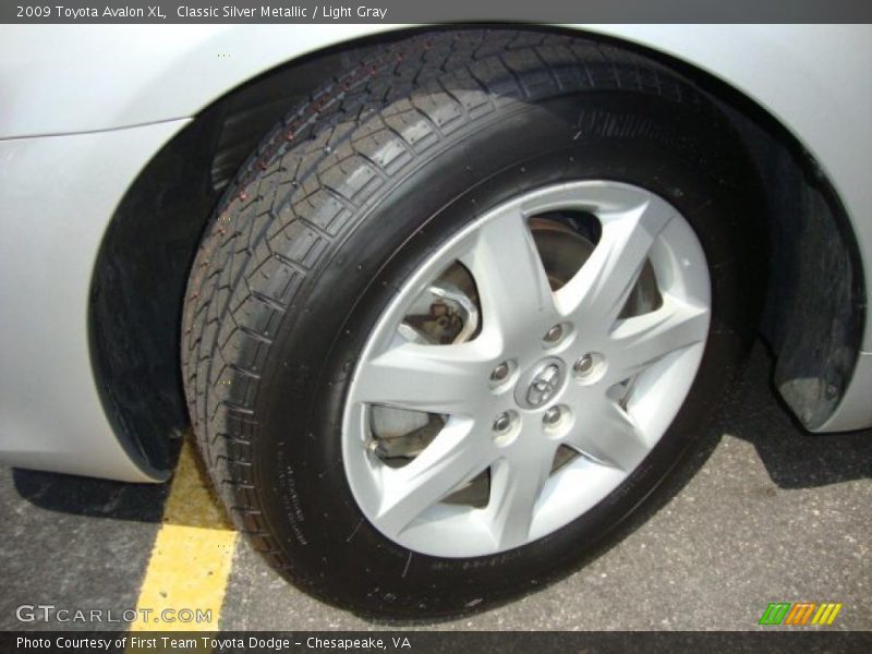 Classic Silver Metallic / Light Gray 2009 Toyota Avalon XL