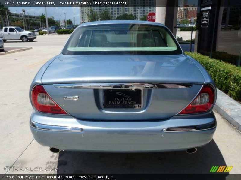 Frost Blue Metallic / Champagne/Mocha 2007 Jaguar XJ Vanden Plas