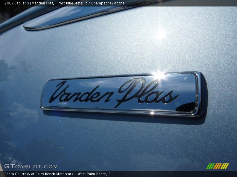 Frost Blue Metallic / Champagne/Mocha 2007 Jaguar XJ Vanden Plas