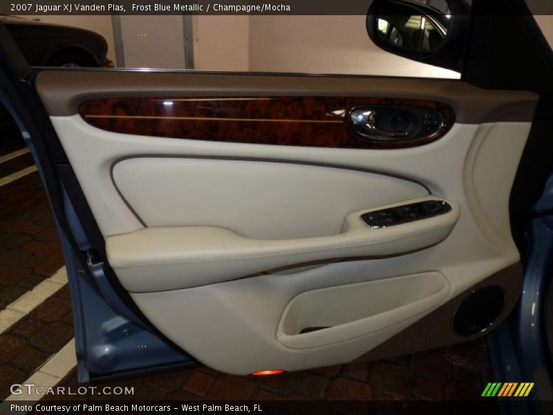 Frost Blue Metallic / Champagne/Mocha 2007 Jaguar XJ Vanden Plas
