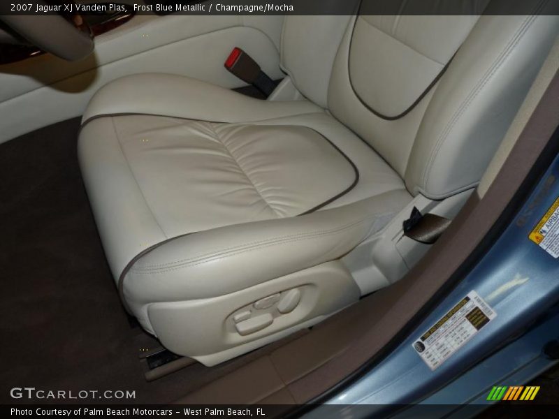 Frost Blue Metallic / Champagne/Mocha 2007 Jaguar XJ Vanden Plas