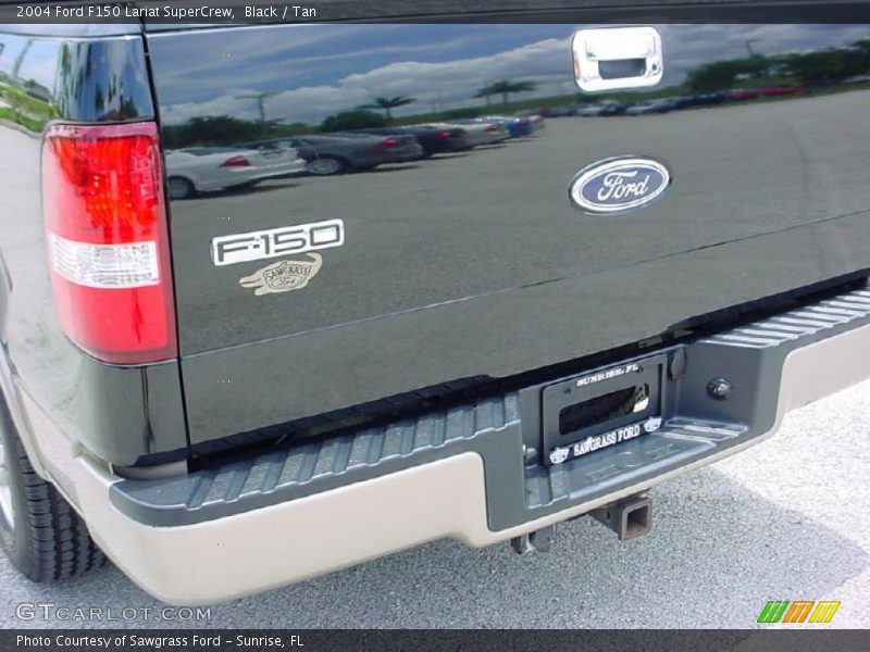 Black / Tan 2004 Ford F150 Lariat SuperCrew