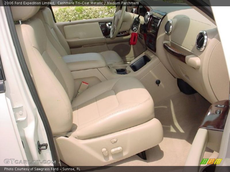 Cashmere Tri-Coat Metallic / Medium Parchment 2006 Ford Expedition Limited