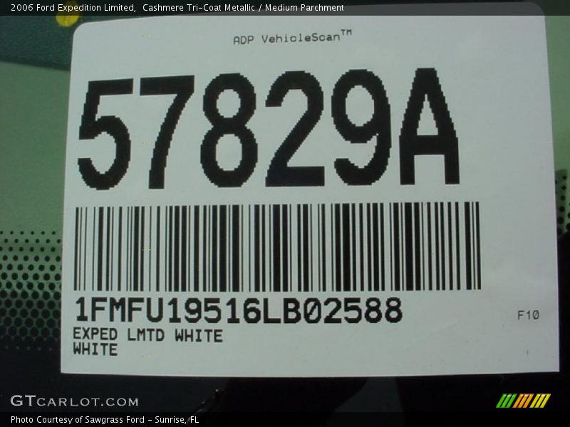 Cashmere Tri-Coat Metallic / Medium Parchment 2006 Ford Expedition Limited