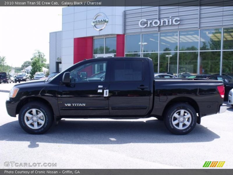 Galaxy Black / Charcoal 2010 Nissan Titan SE Crew Cab