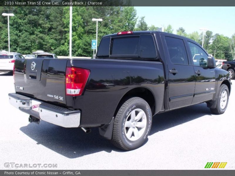 Galaxy Black / Charcoal 2010 Nissan Titan SE Crew Cab