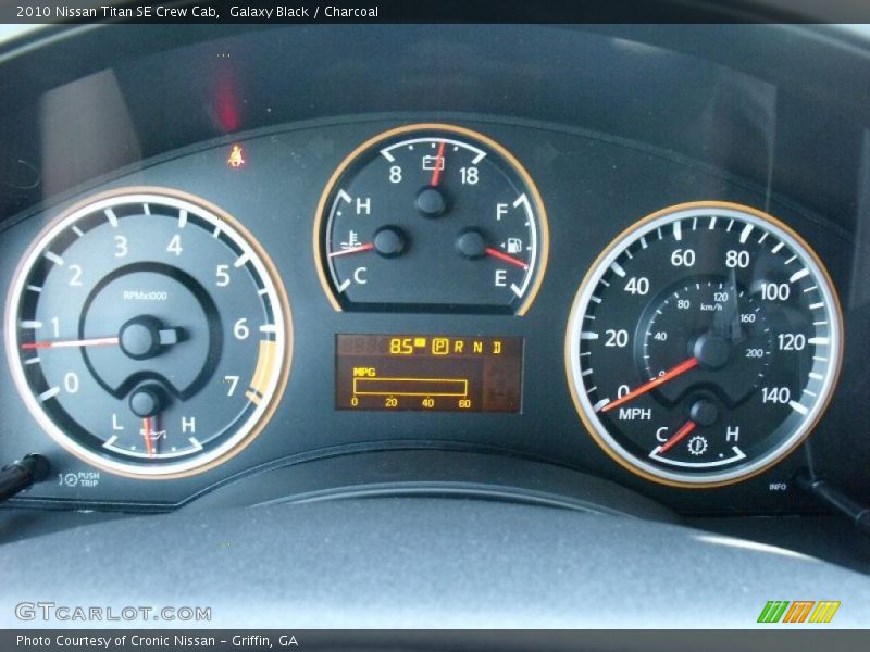 Galaxy Black / Charcoal 2010 Nissan Titan SE Crew Cab