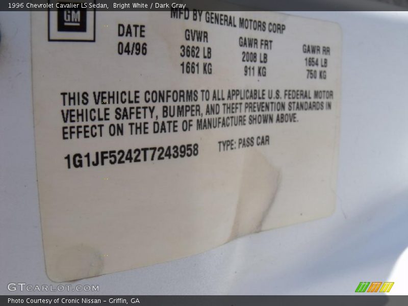 Bright White / Dark Gray 1996 Chevrolet Cavalier LS Sedan