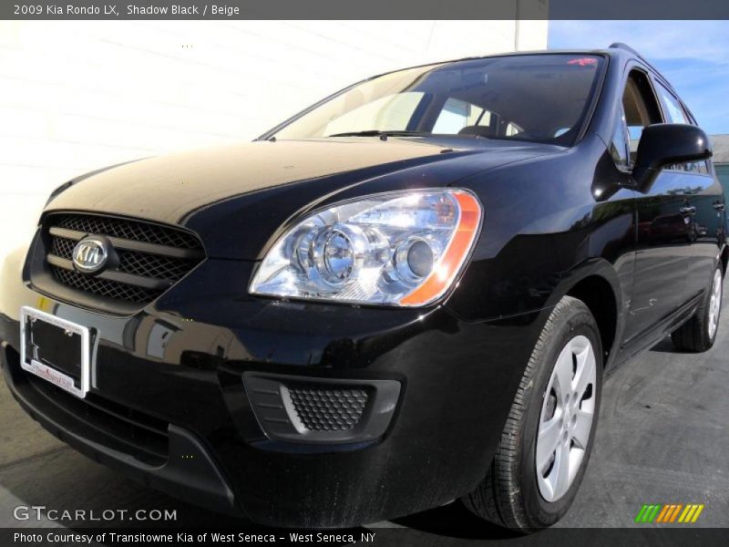 Shadow Black / Beige 2009 Kia Rondo LX
