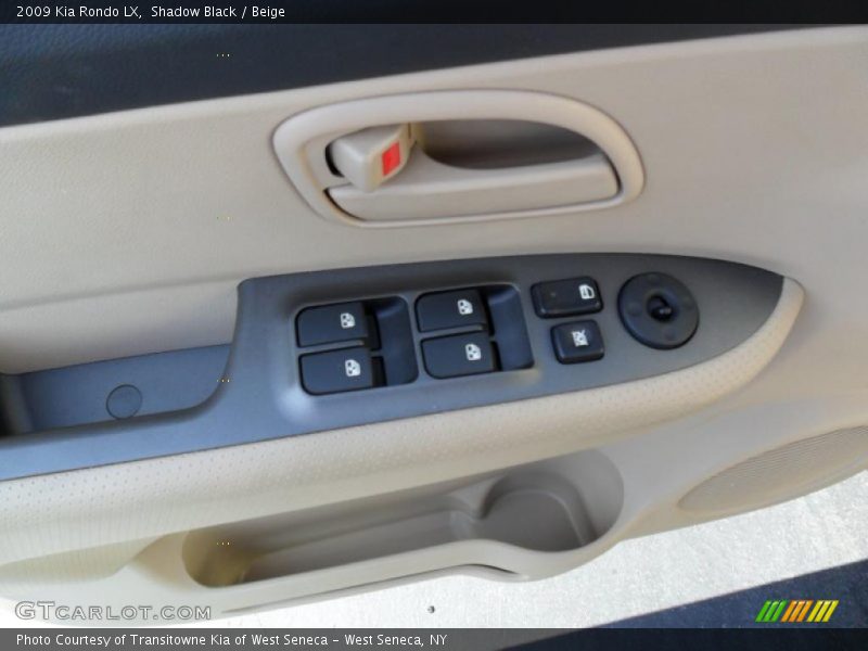 Shadow Black / Beige 2009 Kia Rondo LX