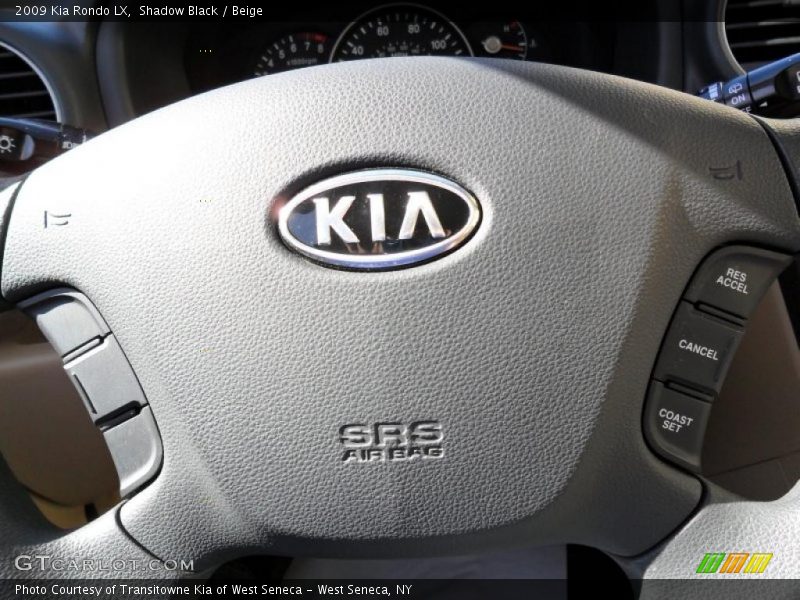 Shadow Black / Beige 2009 Kia Rondo LX