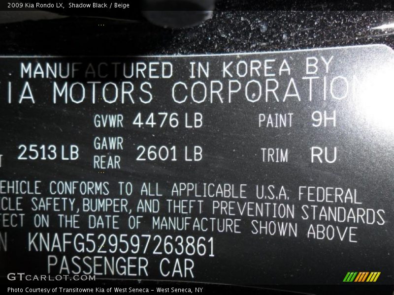 Shadow Black / Beige 2009 Kia Rondo LX