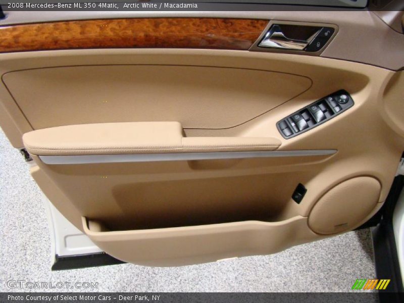 Arctic White / Macadamia 2008 Mercedes-Benz ML 350 4Matic