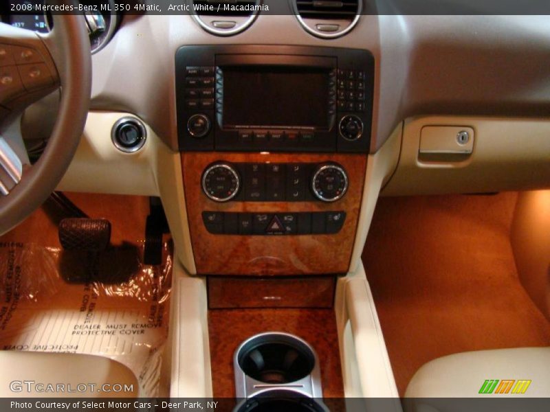 Arctic White / Macadamia 2008 Mercedes-Benz ML 350 4Matic