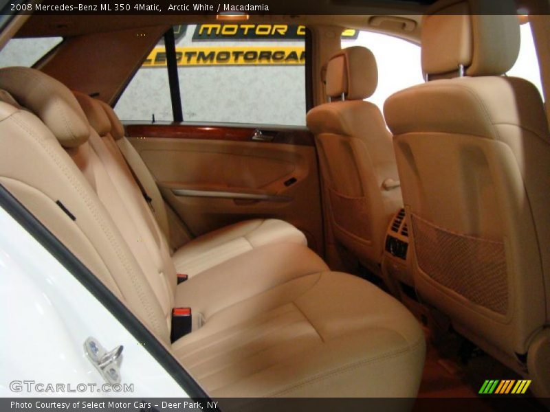 Arctic White / Macadamia 2008 Mercedes-Benz ML 350 4Matic