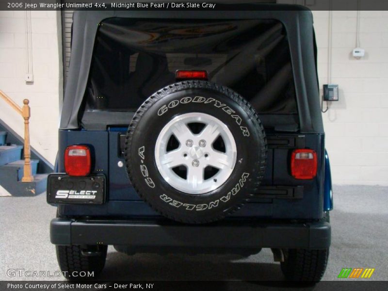 Midnight Blue Pearl / Dark Slate Gray 2006 Jeep Wrangler Unlimited 4x4