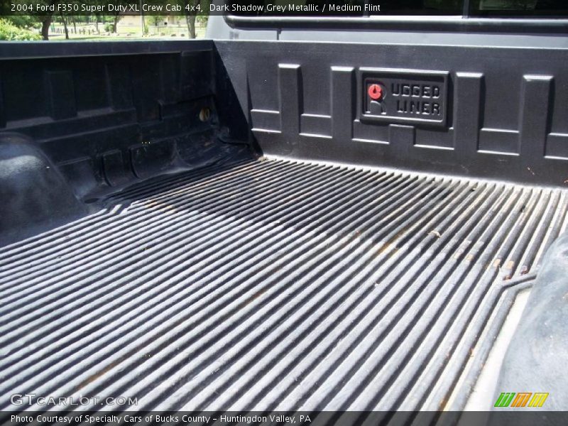 Dark Shadow Grey Metallic / Medium Flint 2004 Ford F350 Super Duty XL Crew Cab 4x4