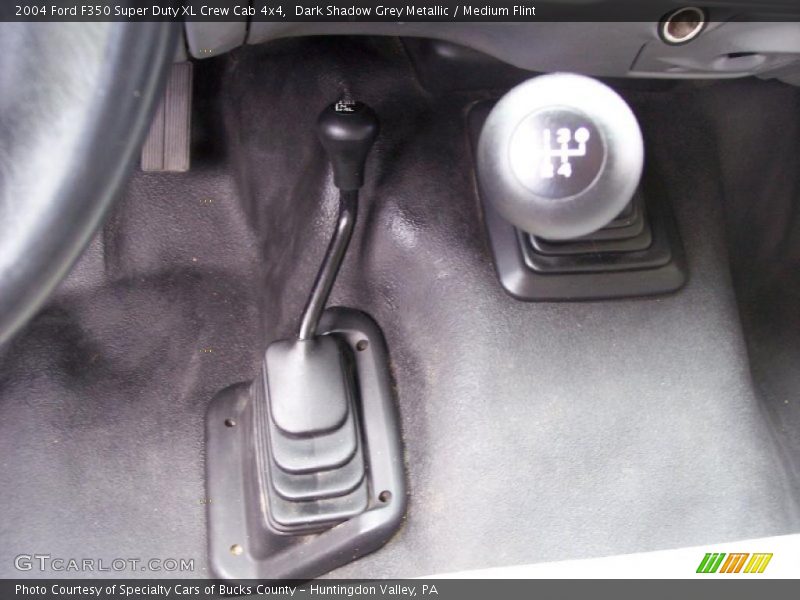 Dark Shadow Grey Metallic / Medium Flint 2004 Ford F350 Super Duty XL Crew Cab 4x4