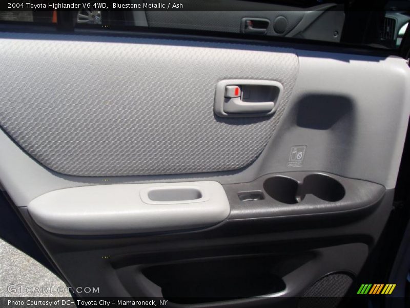 Bluestone Metallic / Ash 2004 Toyota Highlander V6 4WD