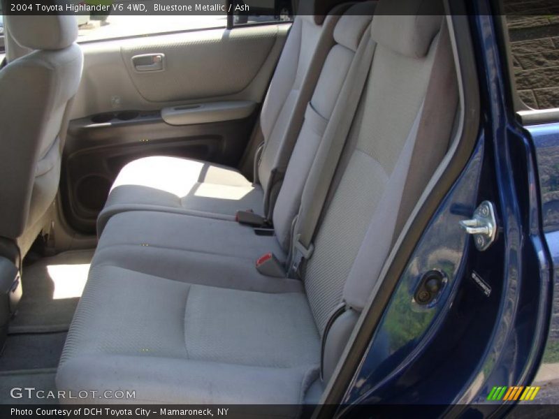 Bluestone Metallic / Ash 2004 Toyota Highlander V6 4WD