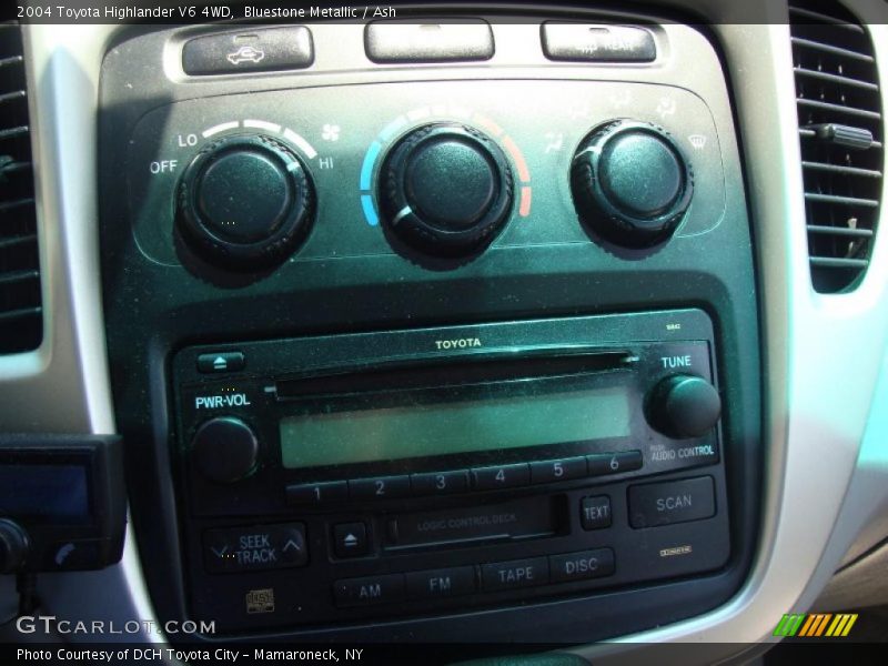 Bluestone Metallic / Ash 2004 Toyota Highlander V6 4WD