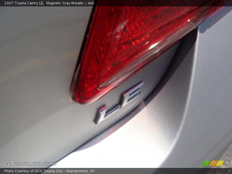 Magnetic Gray Metallic / Ash 2007 Toyota Camry LE