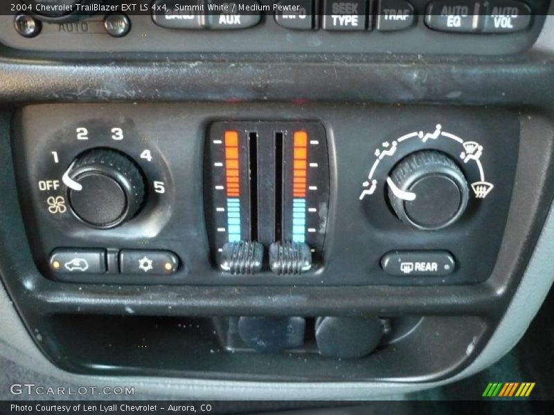 Summit White / Medium Pewter 2004 Chevrolet TrailBlazer EXT LS 4x4