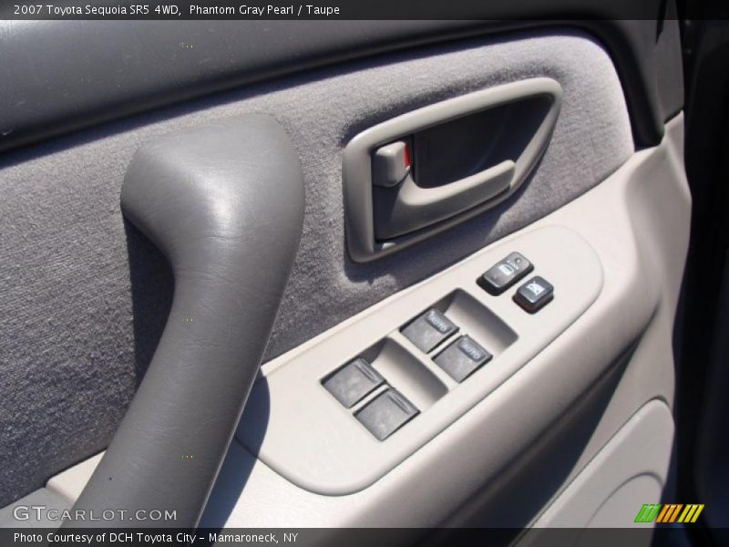 Phantom Gray Pearl / Taupe 2007 Toyota Sequoia SR5 4WD