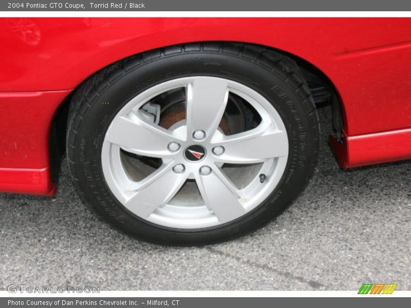 Torrid Red / Black 2004 Pontiac GTO Coupe