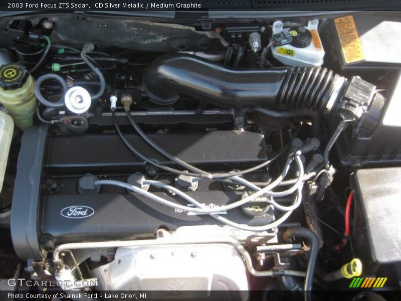 CD Silver Metallic / Medium Graphite 2003 Ford Focus ZTS Sedan