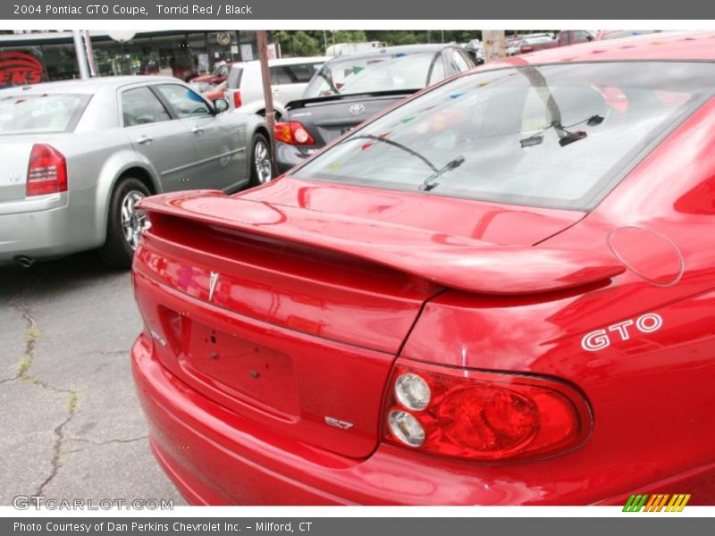 Torrid Red / Black 2004 Pontiac GTO Coupe