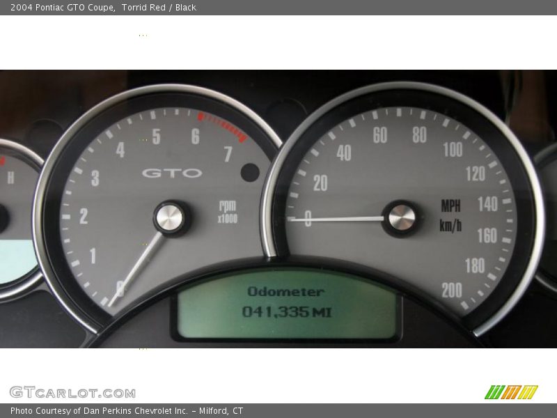 Torrid Red / Black 2004 Pontiac GTO Coupe