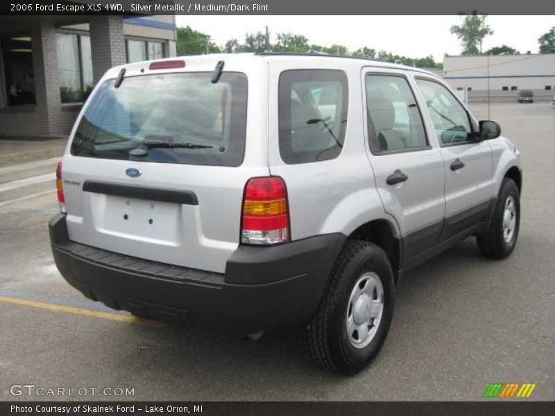 Silver Metallic / Medium/Dark Flint 2006 Ford Escape XLS 4WD