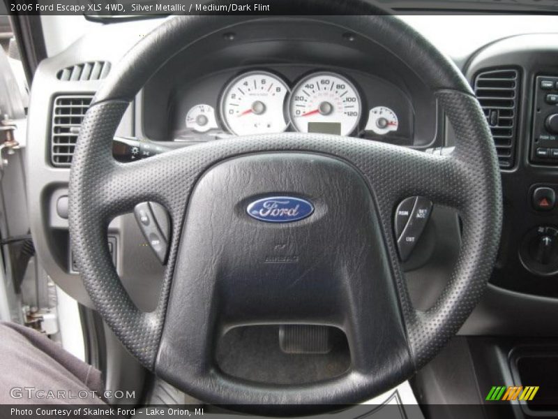 Silver Metallic / Medium/Dark Flint 2006 Ford Escape XLS 4WD