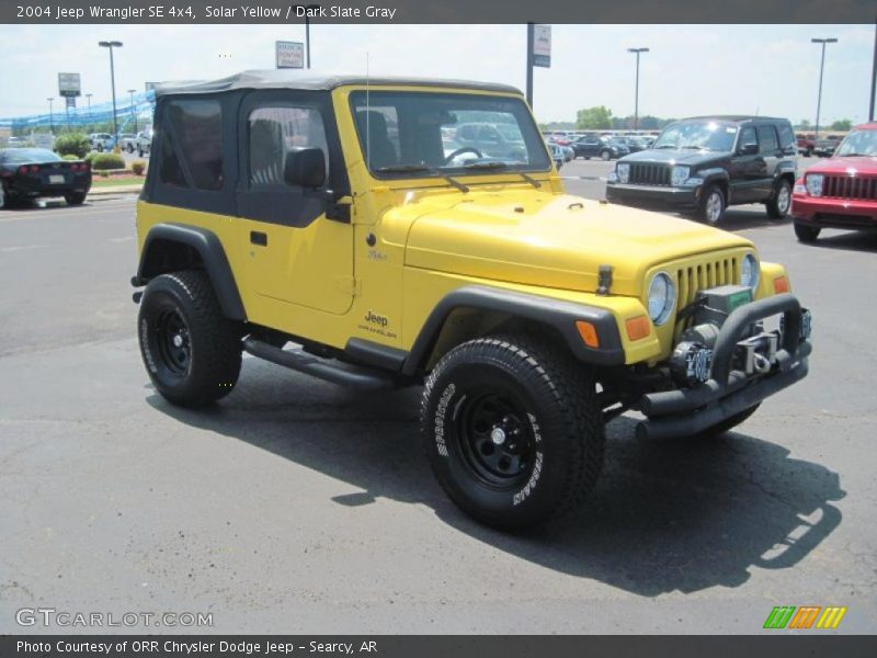 Solar Yellow / Dark Slate Gray 2004 Jeep Wrangler SE 4x4