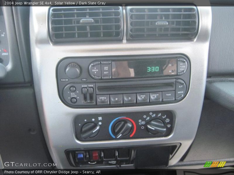 Solar Yellow / Dark Slate Gray 2004 Jeep Wrangler SE 4x4