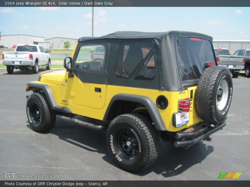 Solar Yellow / Dark Slate Gray 2004 Jeep Wrangler SE 4x4