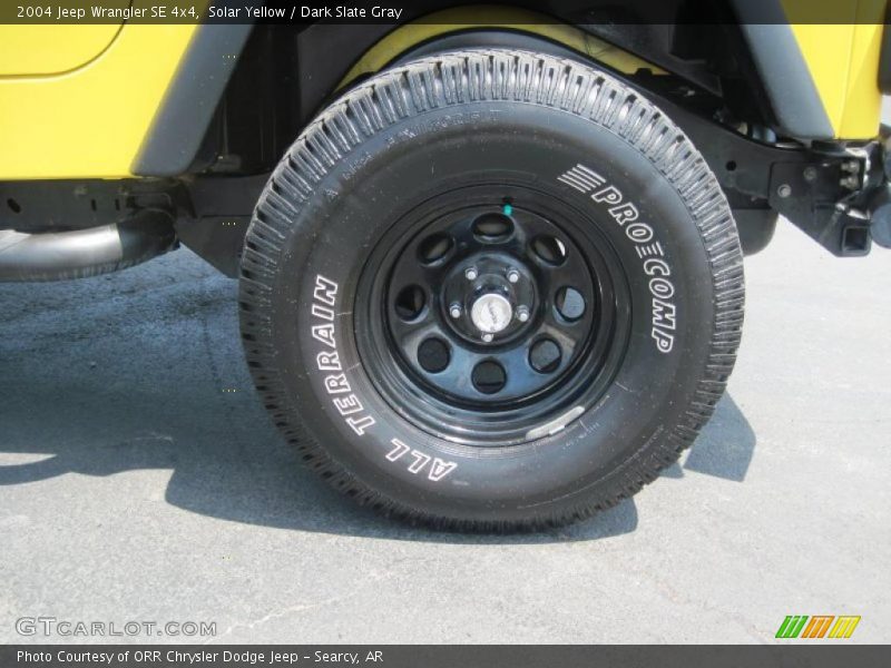 Solar Yellow / Dark Slate Gray 2004 Jeep Wrangler SE 4x4
