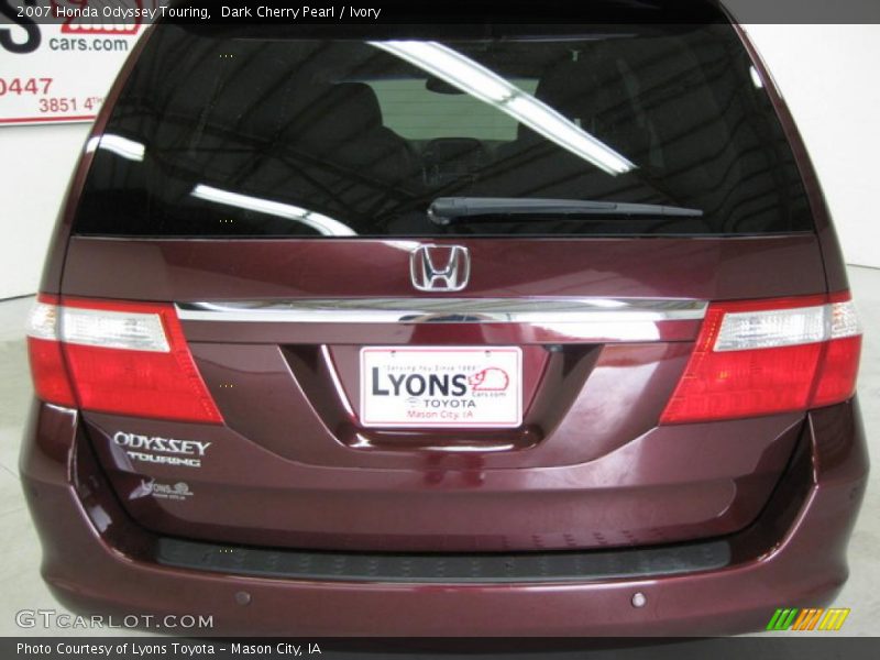 Dark Cherry Pearl / Ivory 2007 Honda Odyssey Touring