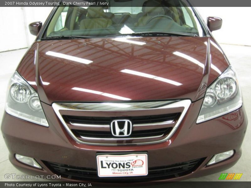 Dark Cherry Pearl / Ivory 2007 Honda Odyssey Touring