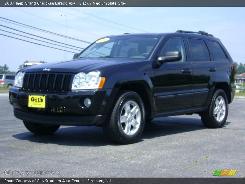 Black / Medium Slate Gray 2007 Jeep Grand Cherokee Laredo 4x4