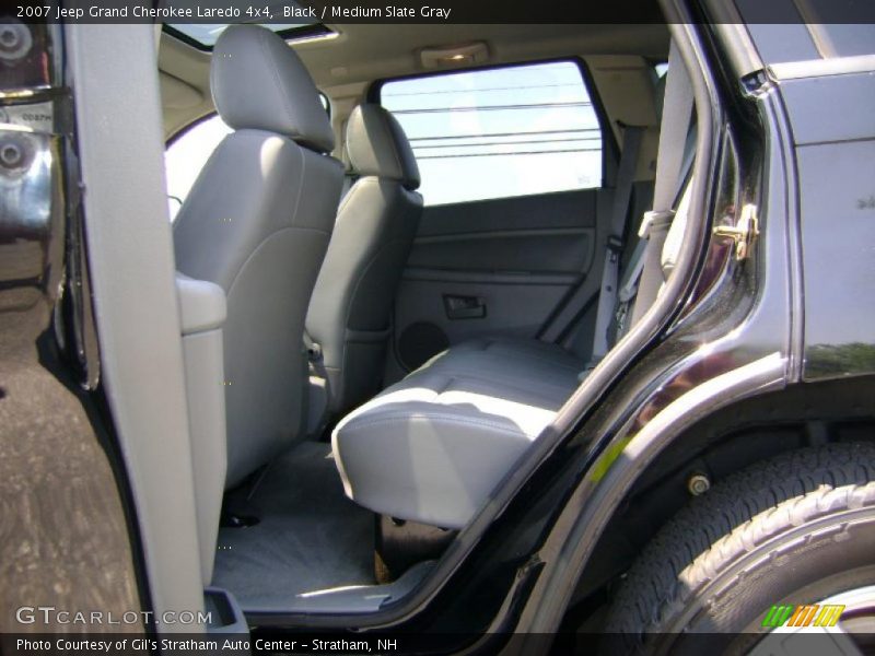 Black / Medium Slate Gray 2007 Jeep Grand Cherokee Laredo 4x4