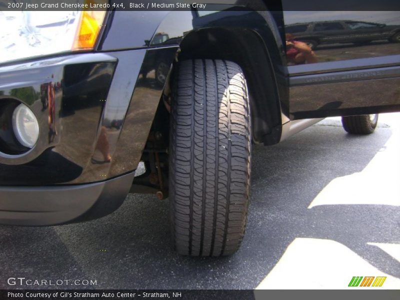 Black / Medium Slate Gray 2007 Jeep Grand Cherokee Laredo 4x4