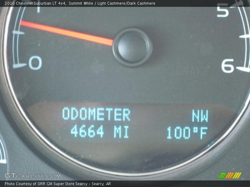 Summit White / Light Cashmere/Dark Cashmere 2010 Chevrolet Suburban LT 4x4