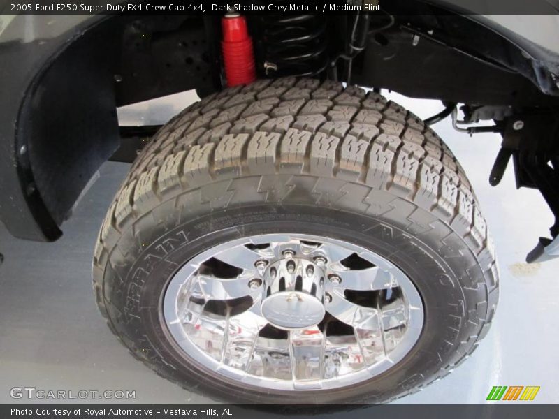 Dark Shadow Grey Metallic / Medium Flint 2005 Ford F250 Super Duty FX4 Crew Cab 4x4